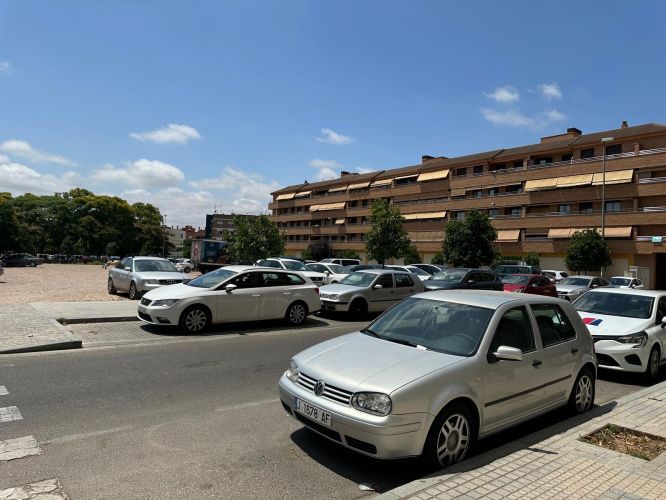 LOCAL EN ALQUILER EN TABLERO BAJO