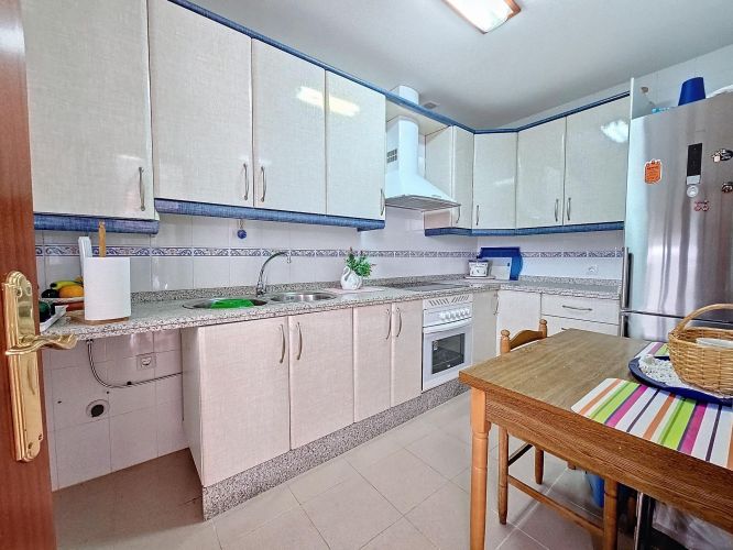 FABULOSA CASA VPO EN ZONA ARROYO DEL MORO