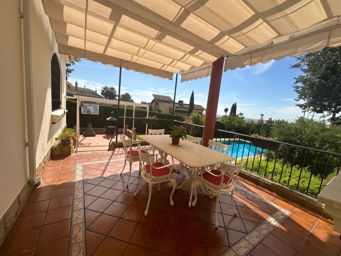 CHALET INDEPIENTE EN VENTA EN BRILLANTE