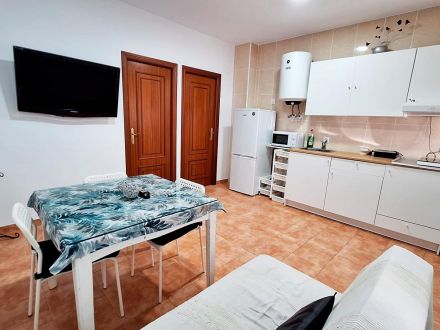 LOCAL APARTAMENTO JUNTO LA CALAHORRA 