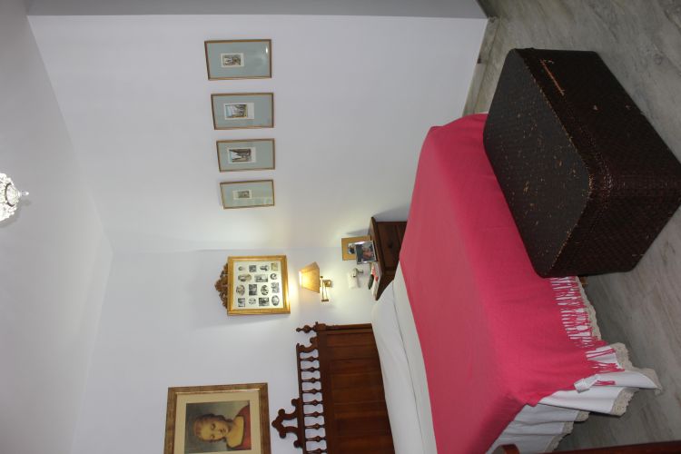 CHALET EN CORDOBA EN ZONA BRILLANTE 